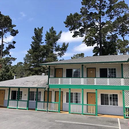 Monterey Pines Inn-2